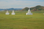Drei Stupas in der Nähe unsere Jurte